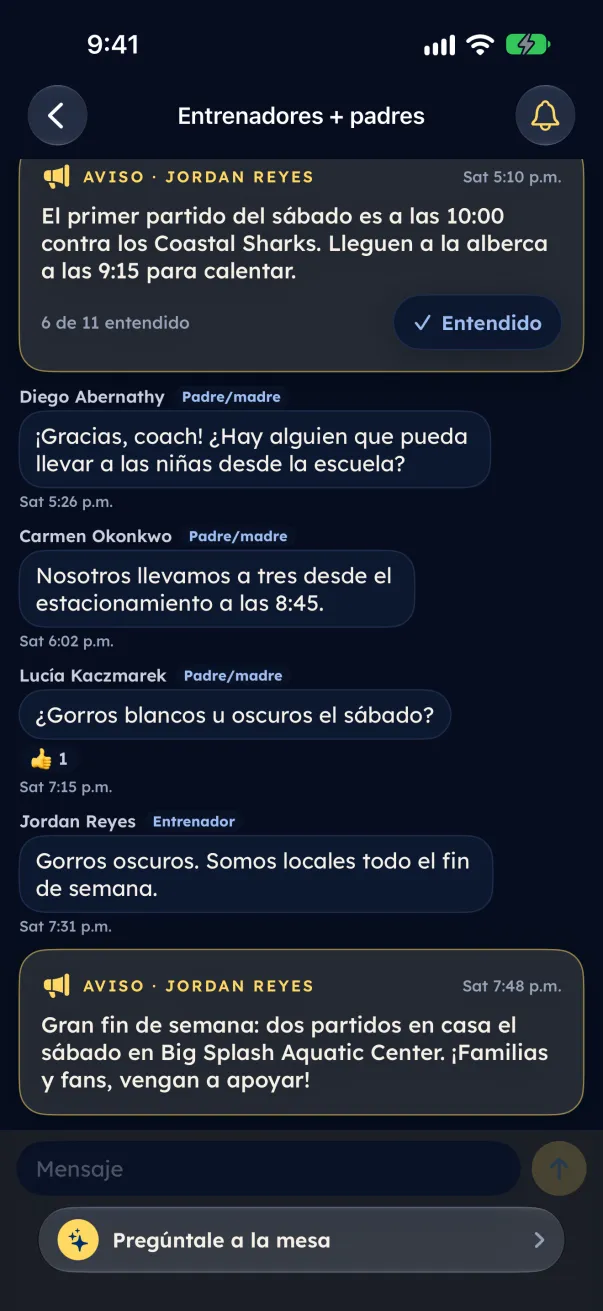 Un aviso fijado del entrenador con un botón Entendido y cuántas familias ya lo tienen.